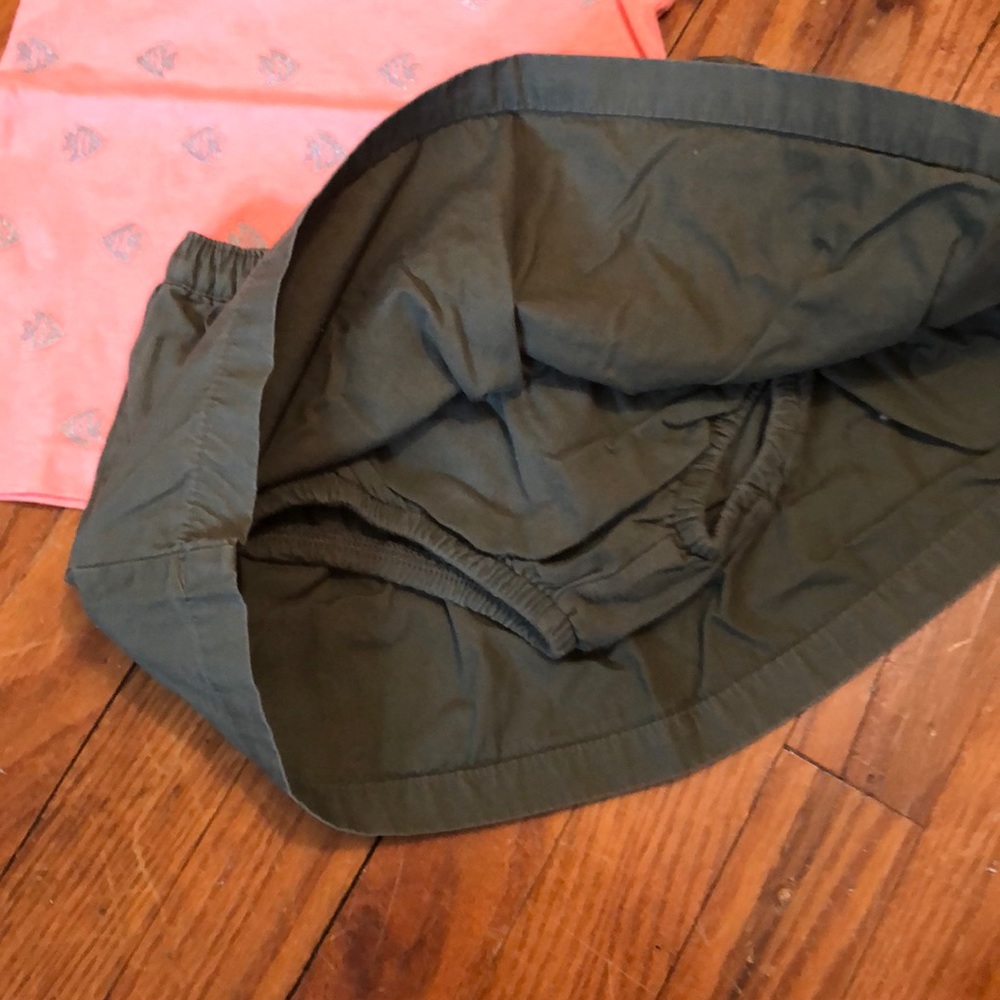 🔥3/$15 Carter’s set - Picture 2 of 2